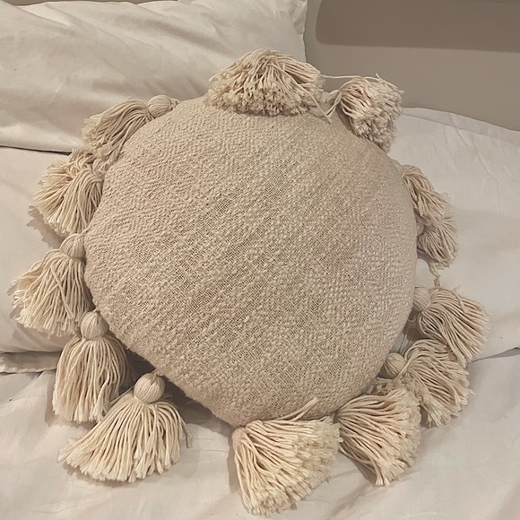 urban outfitters accent pillow